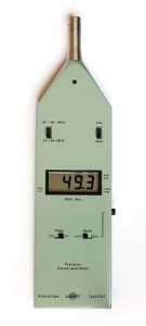 Sound_level_meter_Bruel_Kjaer_by harke_blog
