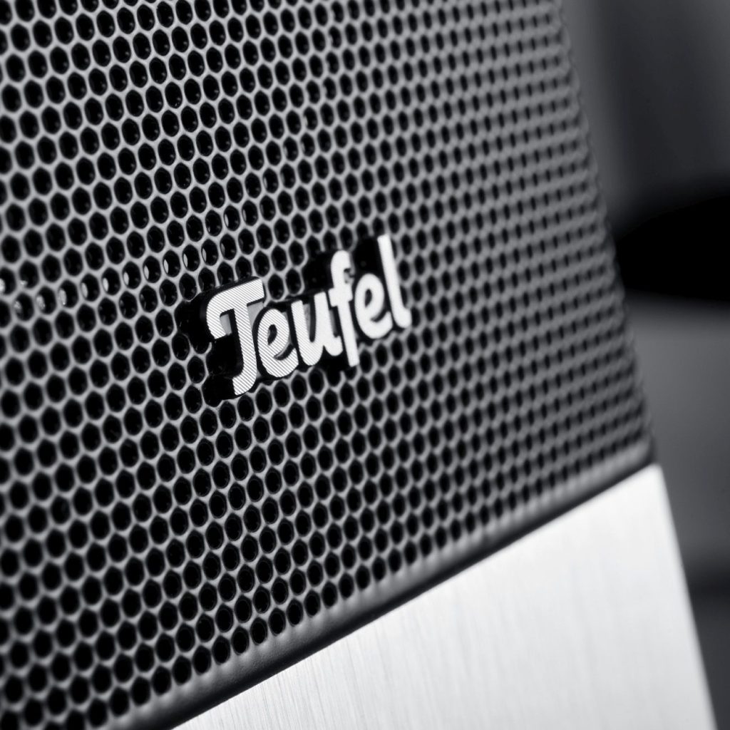 teufel-lt4-schriftzug