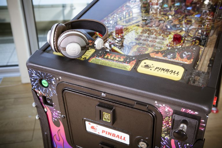 Teufel-Blog-Pinball-Universe16-768x512