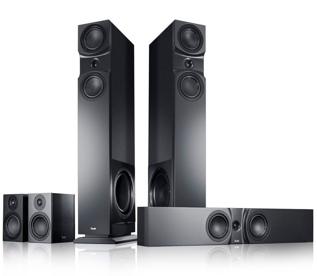 Teufel's Theater 6 Hybrid Surround with flat center