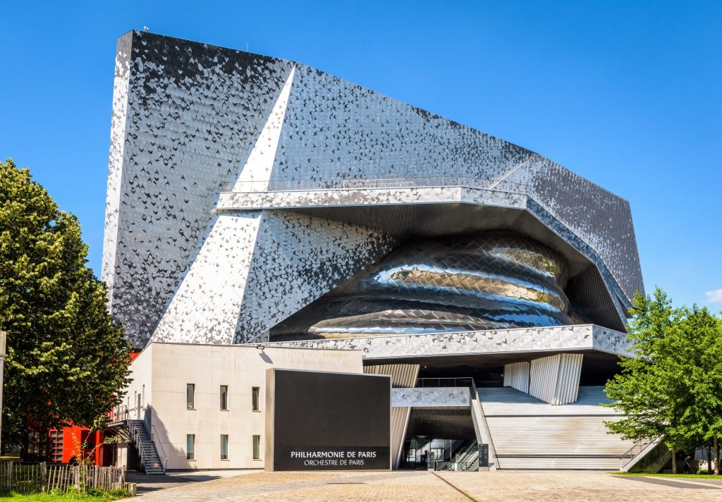 Devanture de la Philharmonie de Paris