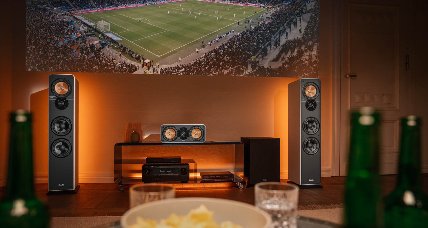Beamer Sport Wohnzimmer Ultima Surround